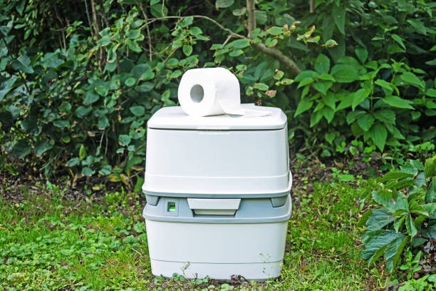 Best Handicap porta potty rental  in Willow Oak, FL